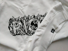 Load image into Gallery viewer, RIOT IN BLOOM LONGSLEEVE
